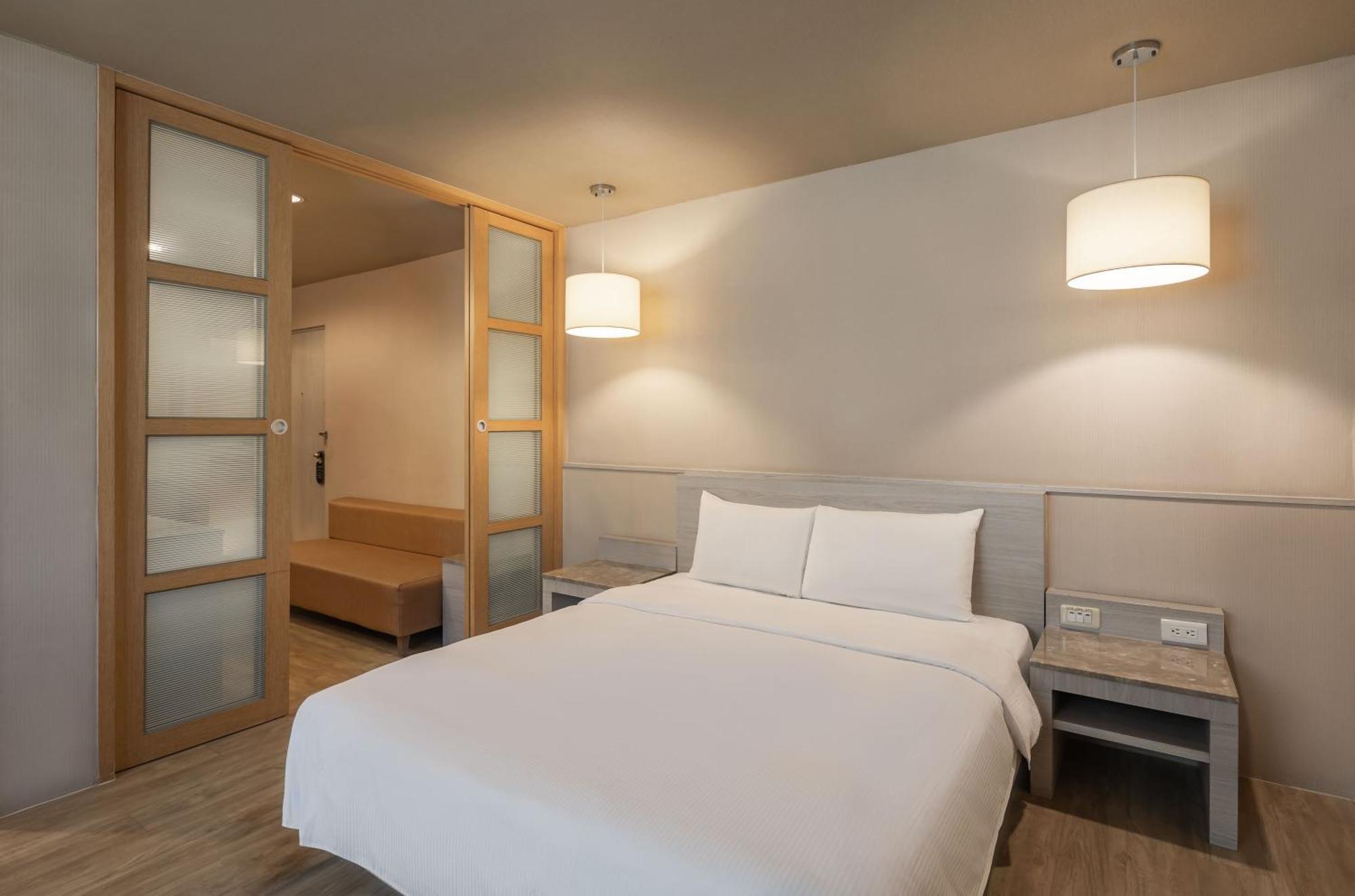 Kindness Hotel - Hanshen Kaohsiung Pokój zdjęcie